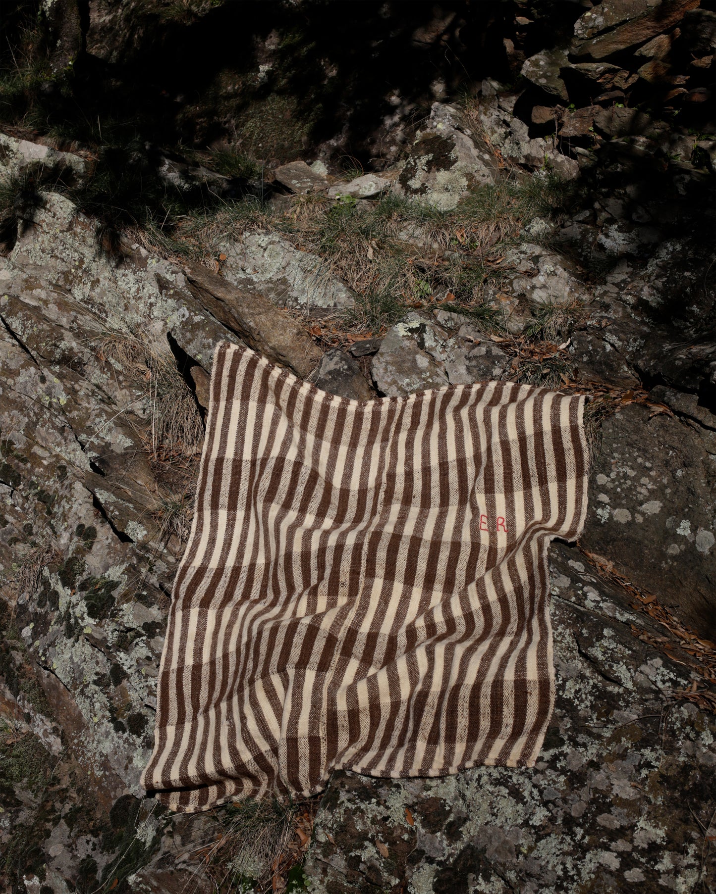 Found. Wool blanket small
