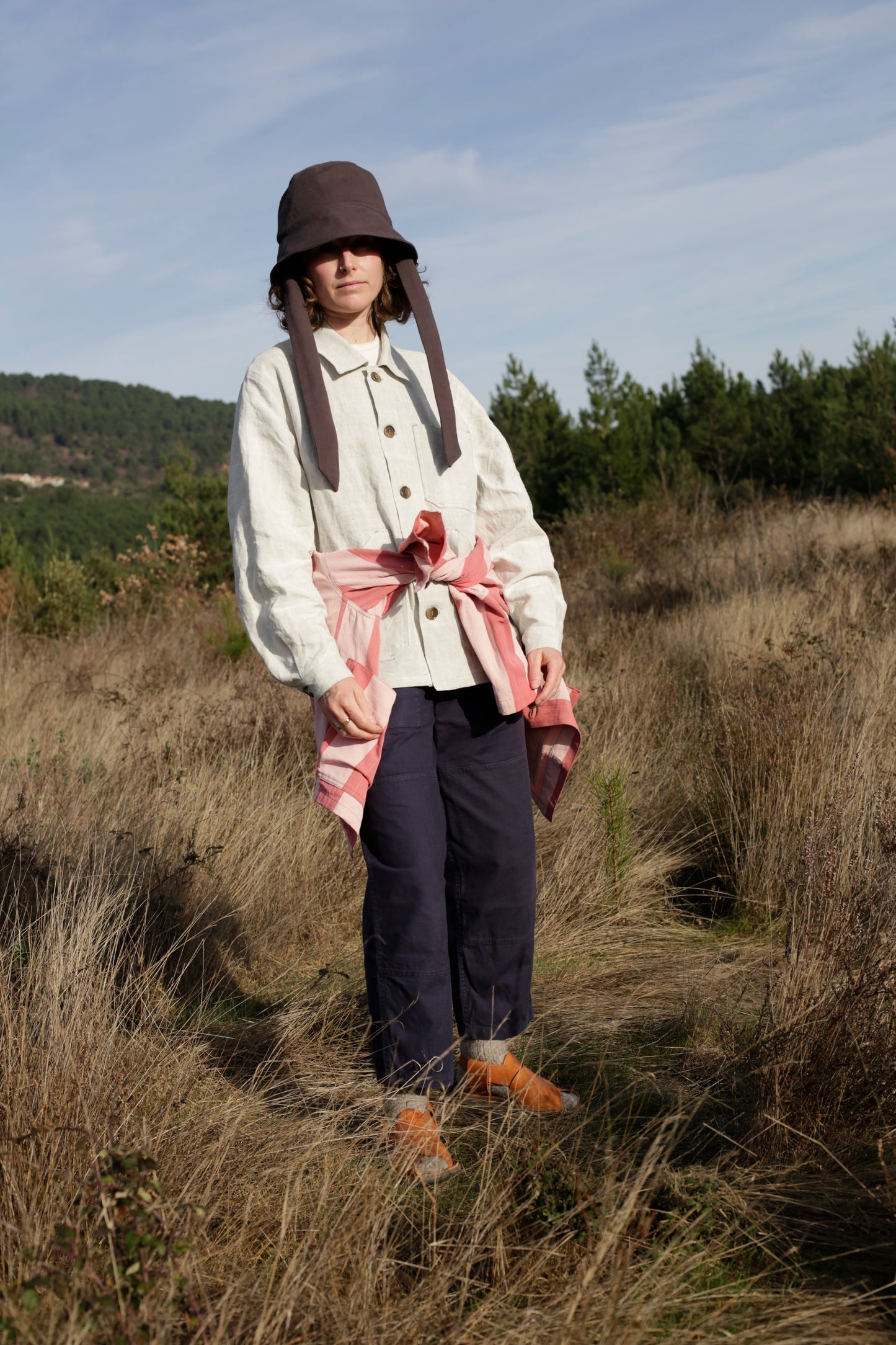 Mistral bob with tie