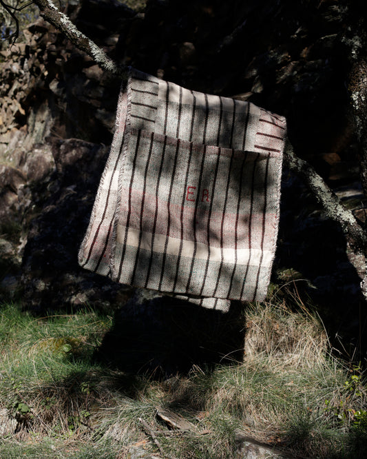 Found. Wool alforja 003