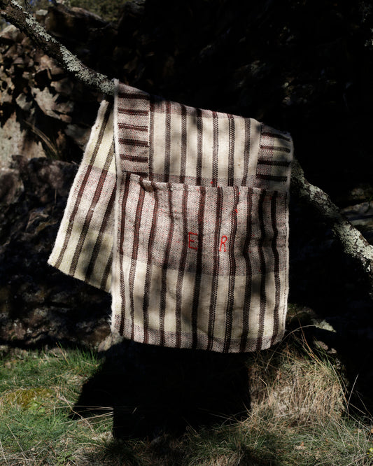 Found. Wool alforja 001